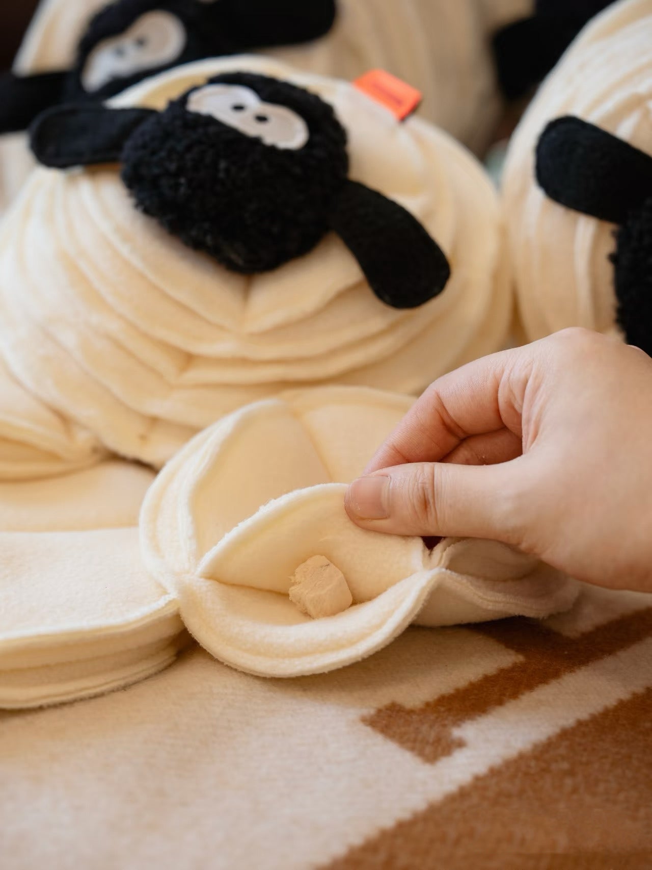 Shaun the Sheep Snuffle Toy