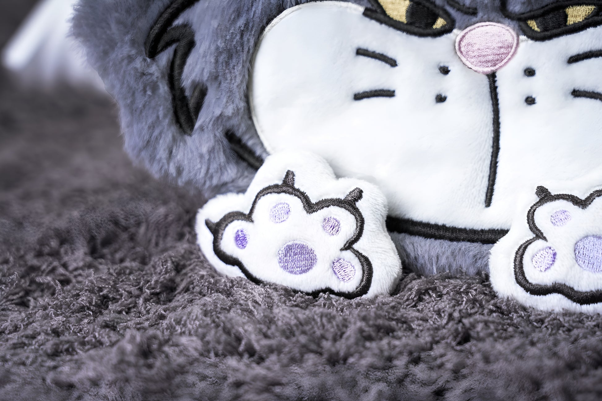 Grumpy Grey Cat Face Crinkle Toy! 😾🐱