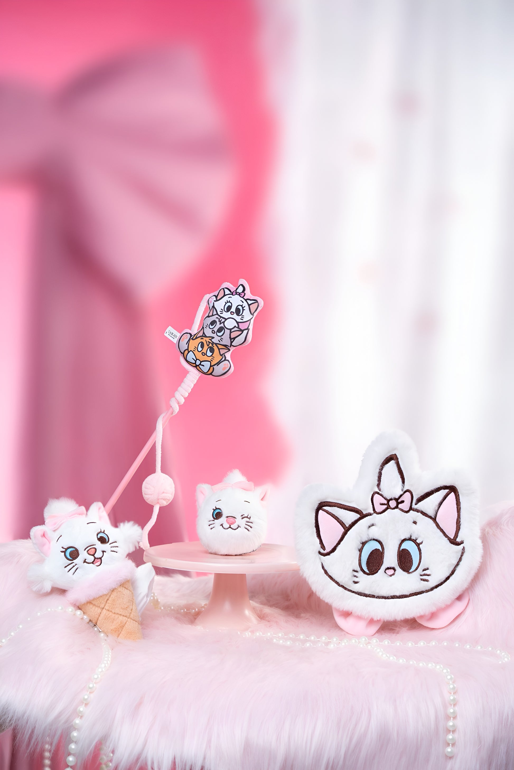 Marie Face Crinkle Toy! 🎀🐱