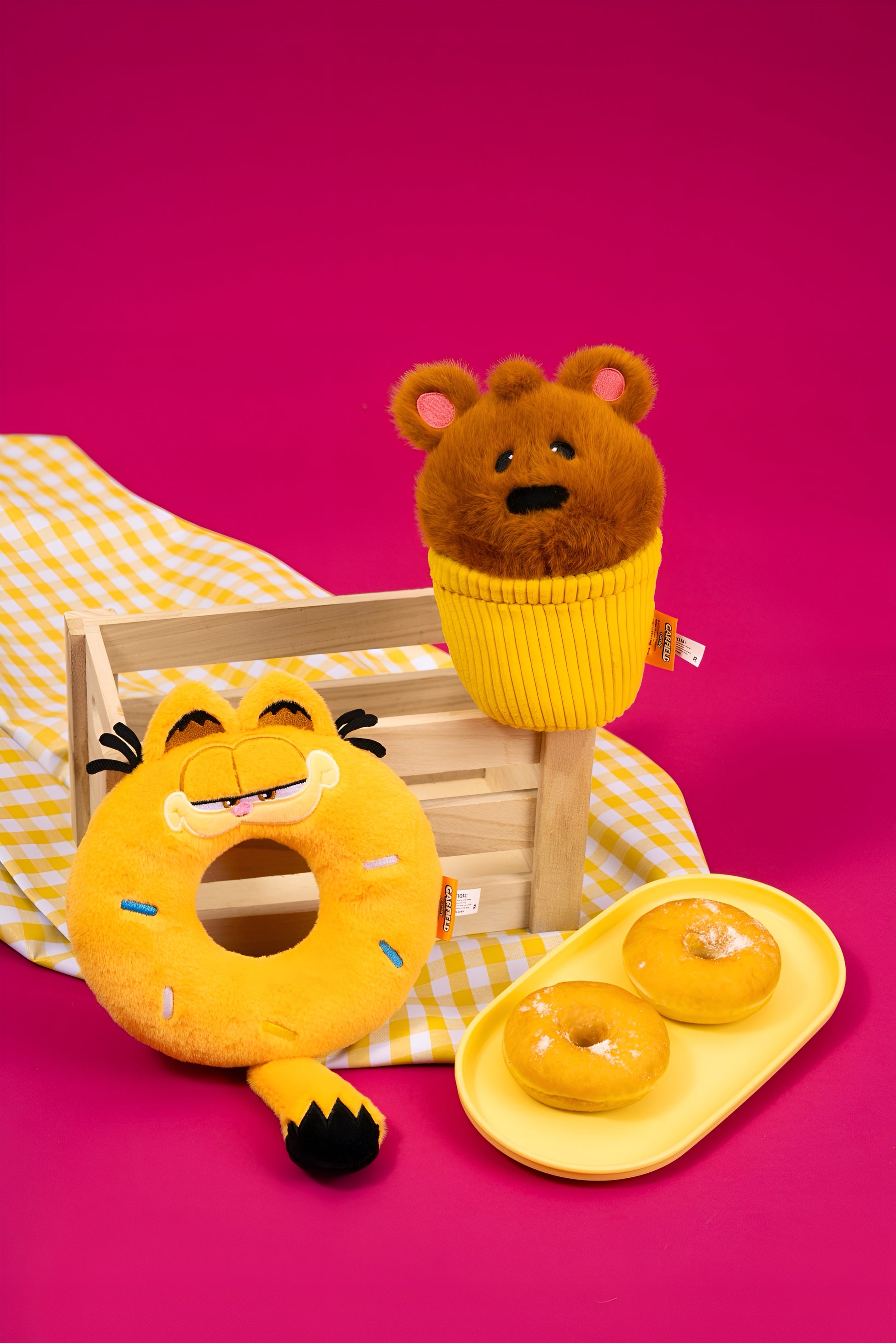 🍩 Garfield Donut Plush Toy – Sweet, Sassy & So Much Fun! 🐾