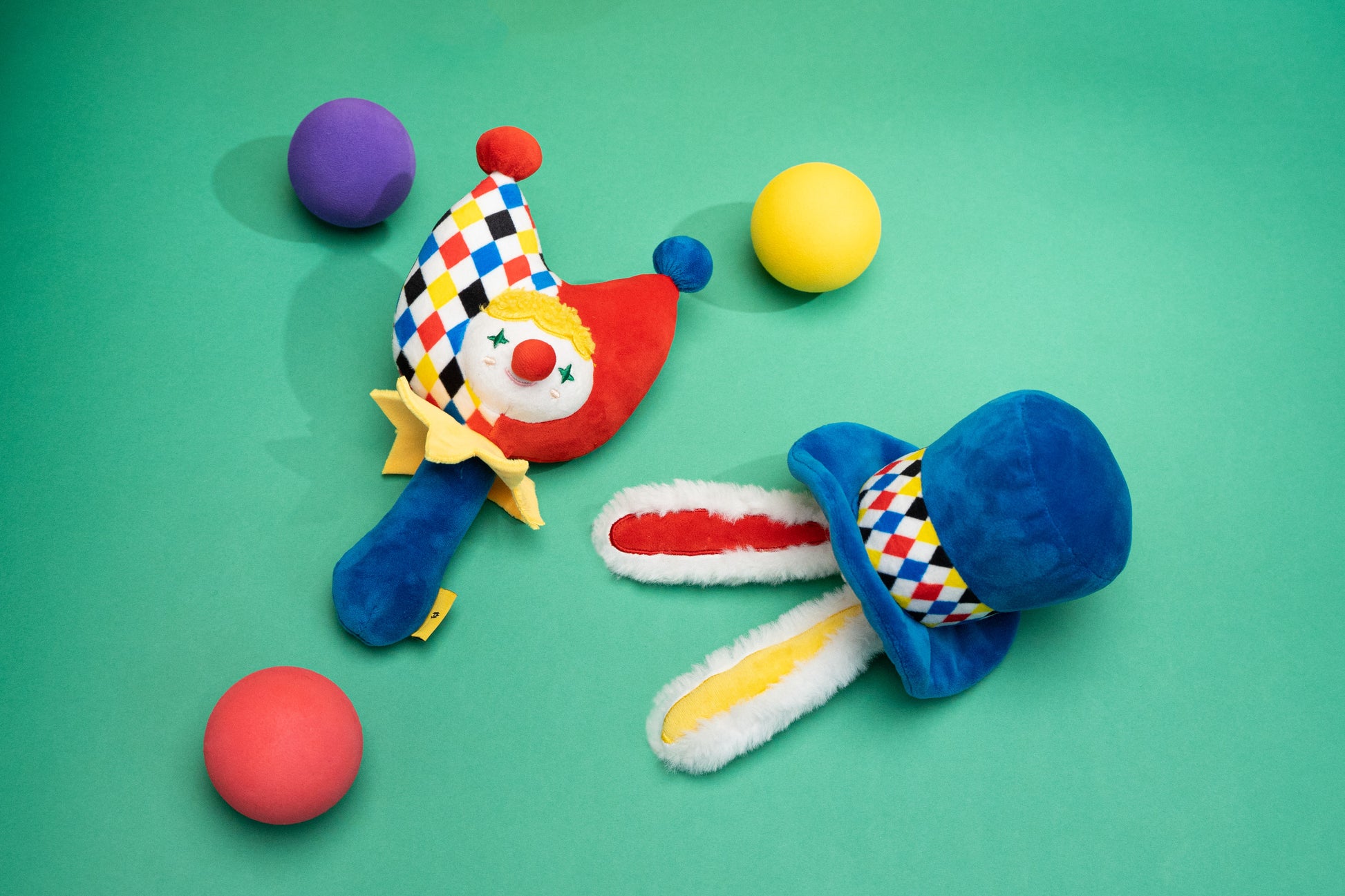 π° Bunny Squeeze Hat Dog Toy β Squeak, Snuggle & Play! πΆπ₯