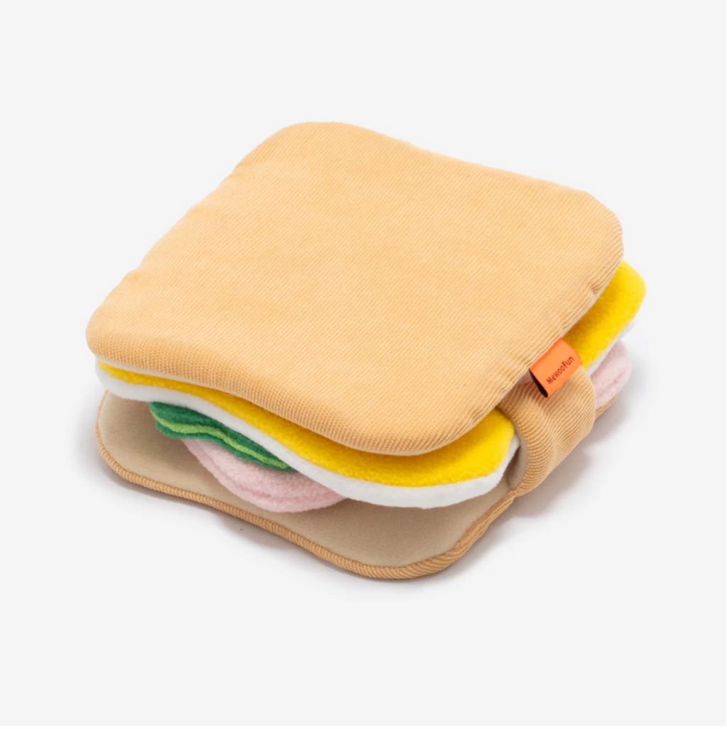 Sandwich Snuffle Toy – Multi-Layer Treat Puzzle for Dogs